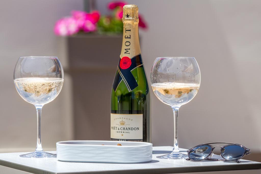 Angels Suites Platanés Екстериор снимка