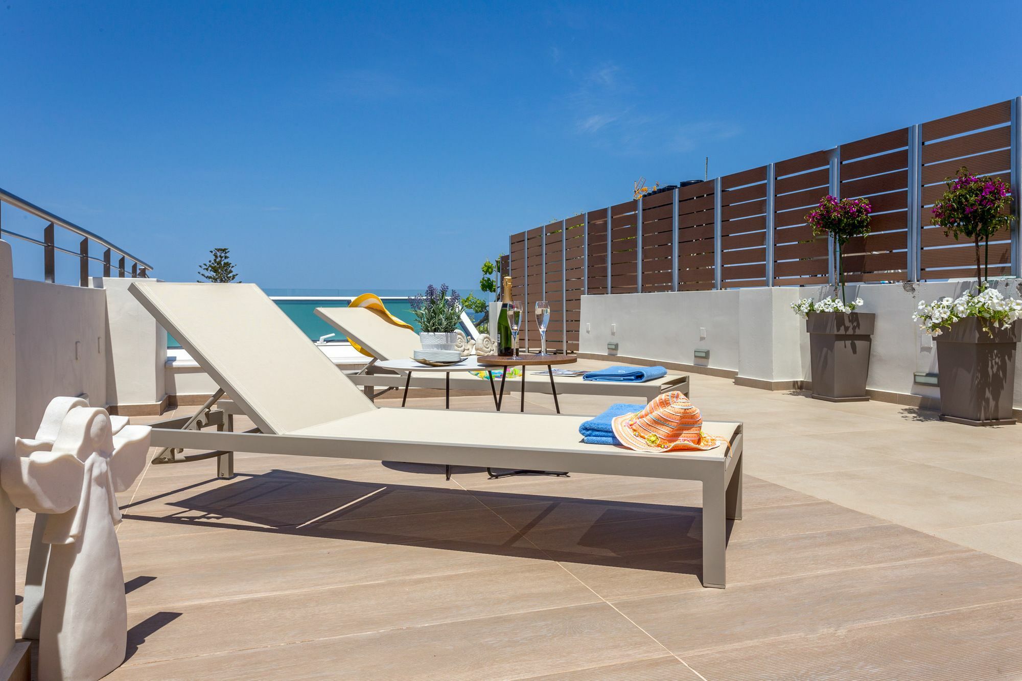 Angels Suites Platanés Екстериор снимка